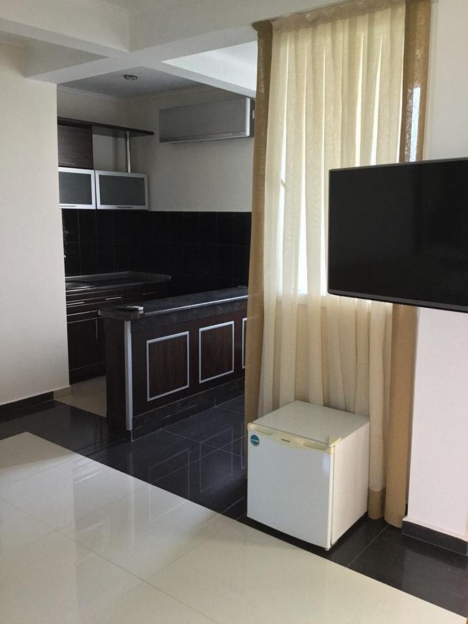 Sunny Land Hotel Chakvi Ngoại thất bức ảnh