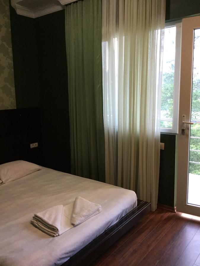Sunny Land Hotel Chakvi Ngoại thất bức ảnh