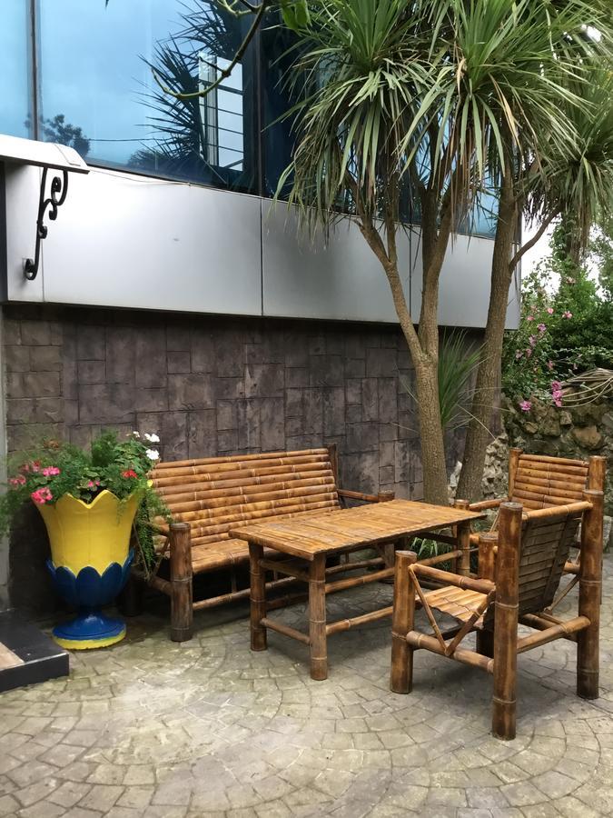 Sunny Land Hotel Chakvi Ngoại thất bức ảnh